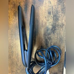 NWOT Beauty Labs Flat Iron